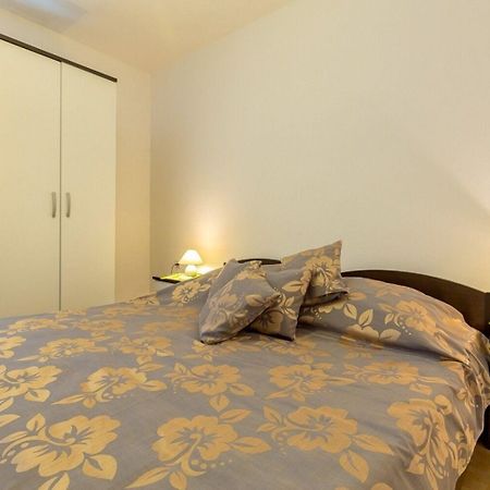 Apartments Mari Zrnovo Εξωτερικό φωτογραφία